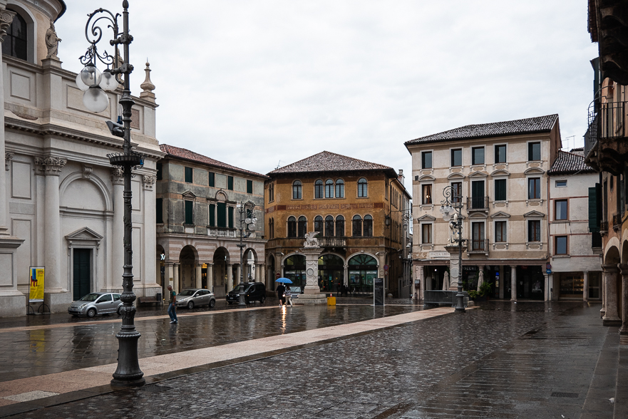 Ponte degli Alpini, die berühmte Holzbrücke von Bassano